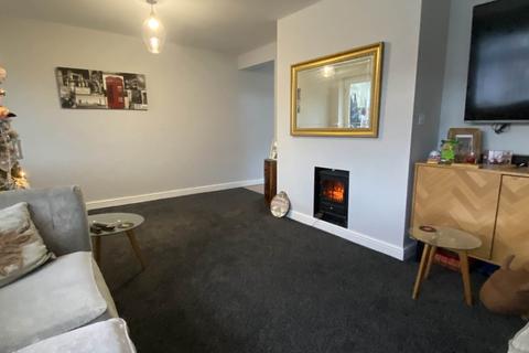 13 Fairway Crescent, Royton, Oldham, OL2 6TT