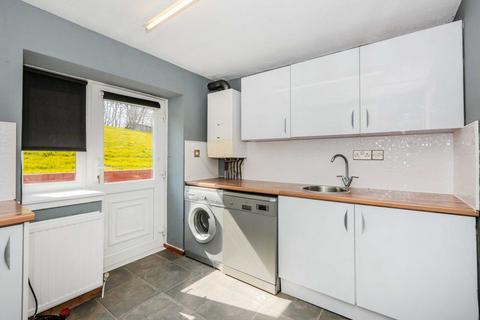 2 bedroom flat to rent, Moorfoot Avenue, Paisley