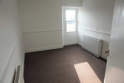 2 bedroom flat to rent, Shrubbery Road, Weston-super-Mare