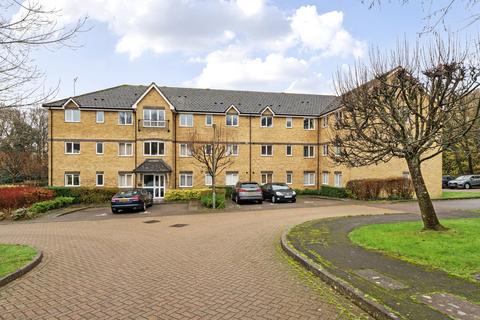 2 bedroom apartment for sale, Westview Close, Redhill RH1