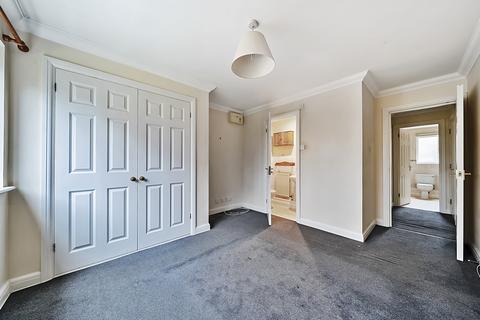 2 bedroom apartment for sale, Westview Close, Redhill RH1