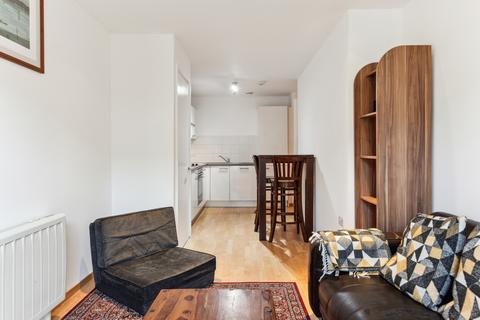 1 bedroom flat to rent, Carter House, 33 Petergate, London