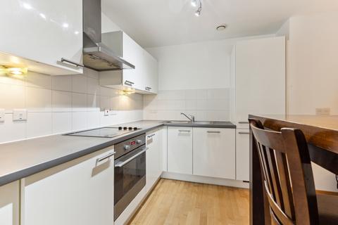 1 bedroom flat to rent, Carter House, 33 Petergate, London