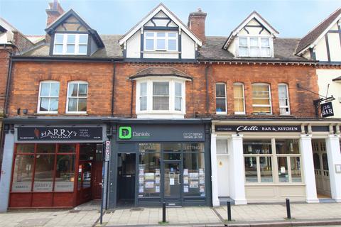 2 bedroom duplex to rent, London Road, St. Albans