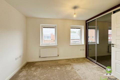 12 Blackmoor Drive, Basingstoke, RG24 9QY