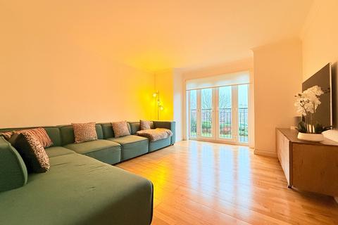 2 bedroom flat for sale, Caledonian Gate, Coatbridge