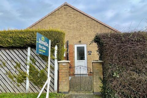 2 bedroom semi-detached bungalow for sale, Honeyholes Lane, Dunholme, LN2