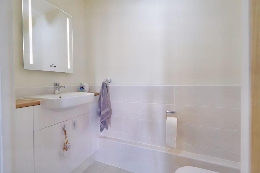 8549062-interior07 (Medium).JPG