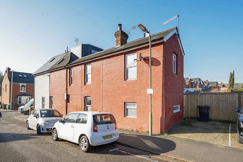 2 bedroom end of terrace house to rent, Cranworth Road, Hampshire SO22