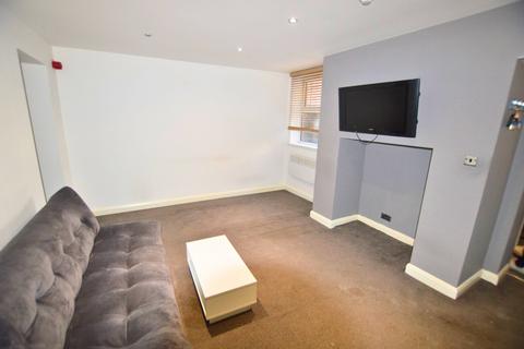 1 bedroom apartment to rent, Regent Park Terrace, Leeds LS6