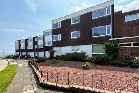 2 bedroom flat for sale, Kingston Court, Whitley Bay, Tyne & Wear, NE26 1JP