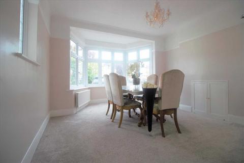 3 bedroom semi-detached house for sale, Stewart Avenue, UPMINSTER