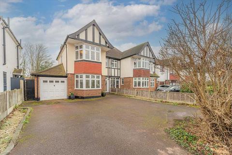 3 bedroom semi-detached house for sale, Stewart Avenue, UPMINSTER