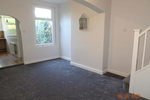 3 bedroom terraced house to rent, Southview Road, Sheffield, S7 1DD