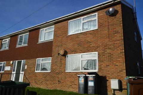 2 bedroom apartment to rent, Crowborough