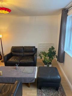 2 bedroom apartment to rent, Crowborough