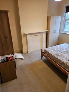 1 bedroom flat to rent, Church Street, London N9