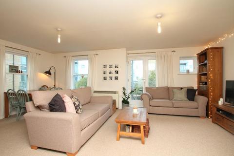 2 bedroom apartment to rent, Bingley Court, Canterbury, CT1