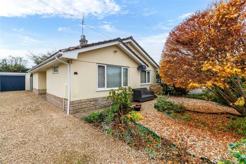 3 bedroom bungalow to rent, Parmiter Way, Wimborne, Dorset, BH21