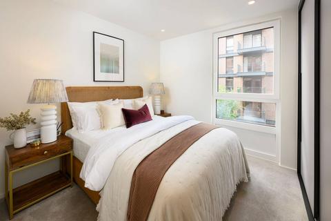 2 bedroom flat for sale, The Heron Collection, Poplar E14