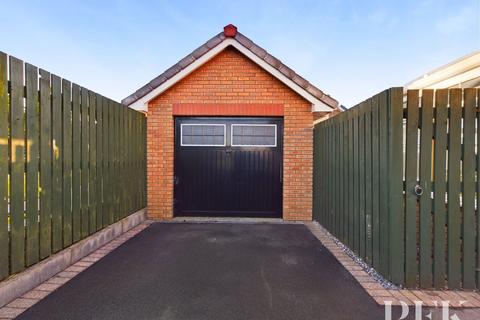 2 bedroom bungalow for sale, The Beeches, Maryport CA15