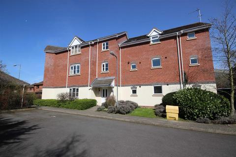 2 bedroom apartment to rent, Pipers Lane, Kenilworth