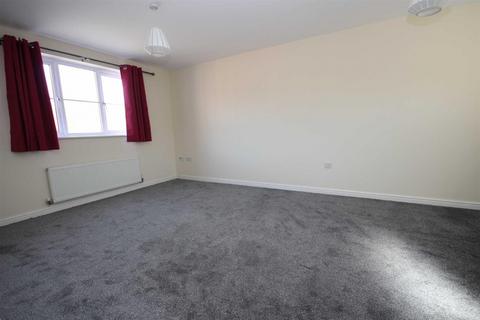 2 bedroom apartment to rent, Pipers Lane, Kenilworth