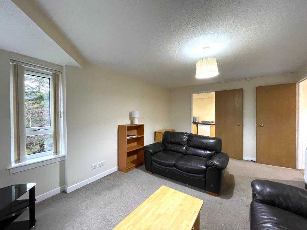 Apartment in Glasgow - View 5