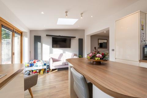 48 Chelsfield Lane, Orpington, BR5 4HQ