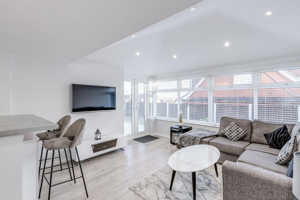 Kitchen/family room