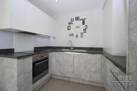 18 North Square, Newhall, Harlow, CM17 9TW