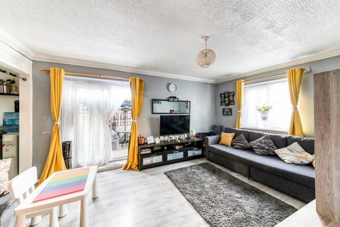 2 bedroom flat for sale, Bensham Lane, Thornton Heath, CR7