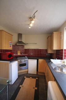 2 bedroom flat to rent, Primrose Road, London E18