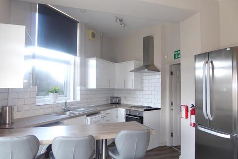 5 bedroom flat to rent, 2 Spekeland Road, Spekeland Road, Liverpool L7