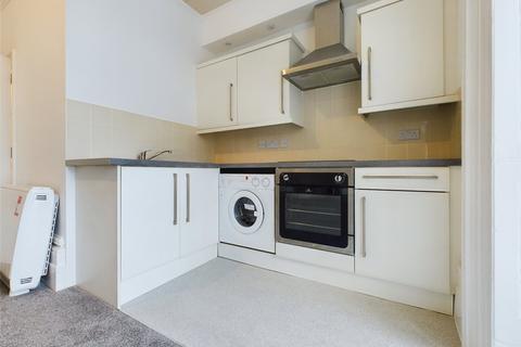 1 bedroom apartment to rent, Marine Square, Brighton, BN2