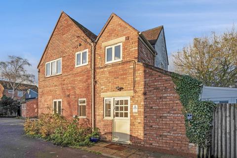 2 bedroom semi-detached house for sale, Mill Street, Shipston-on-stour, CV36 4AW