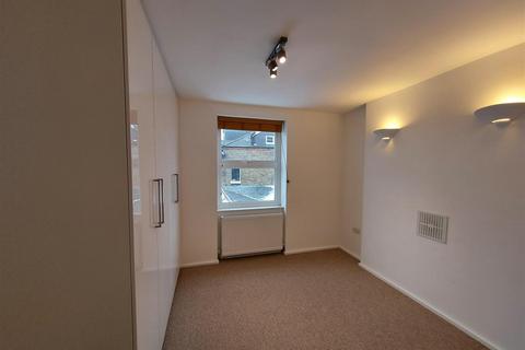 2 bedroom flat to rent, Chamberlayne Road, Kensal Rise