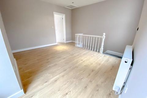 1 bedroom flat to rent, Westgate Road, L15 5BA,