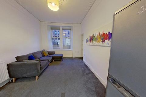 2 bedroom flat to rent, West Graham Street, Glasgow, G4