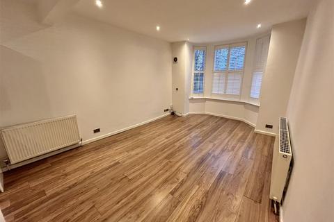 2 bedroom apartment for sale, Eton Row, Altrincham Road, WILMSLOW