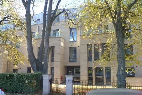 2 bedroom flat to rent, Hughenden Road, Hyndland, Glasgow, G12