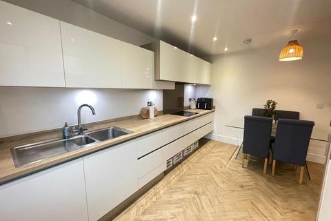 65 Collier Way, Mapplewell, Barnsley, S75 6GJ