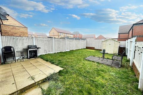 3 bedroom semi-detached house for sale, Collier Way, Mapplewell, S75