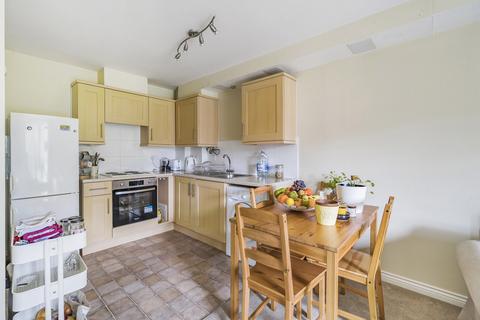 1 bedroom flat for sale, Ashbourne Court, Winton Close, Winchester, Hampshire, SO22