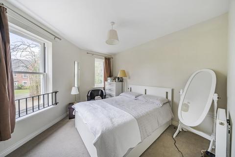 1 bedroom flat for sale, Ashbourne Court, Winton Close, Winchester, Hampshire, SO22