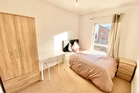 4 bedroom house share to rent, Ellis Mews, Birmingham B15