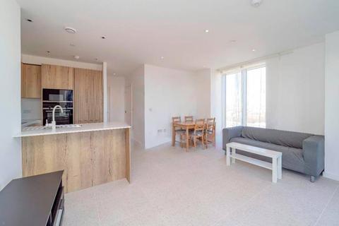 1 bedroom apartment to rent, Jacquard Point, 5 Tapestry Way, Silk District, E1