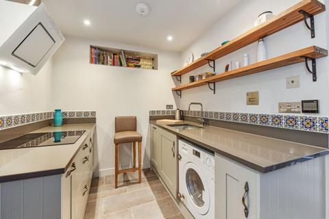 1 bedroom detached house for sale, Chapel Street, Petersfield, Hampshire