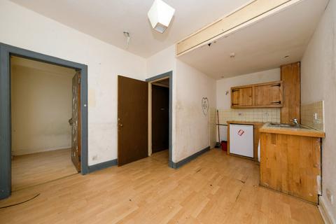14/8 High Riggs, Edinburgh, EH3 9BX