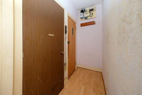 14/8 High Riggs, Edinburgh, EH3 9BX